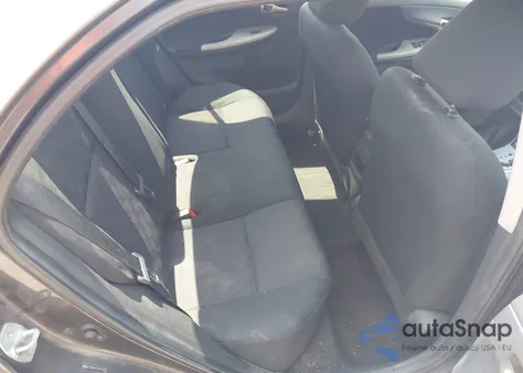 2010 Toyota Corolla S z USA, uszkodzony, nr VIN 2T1BU4EE2AC463824